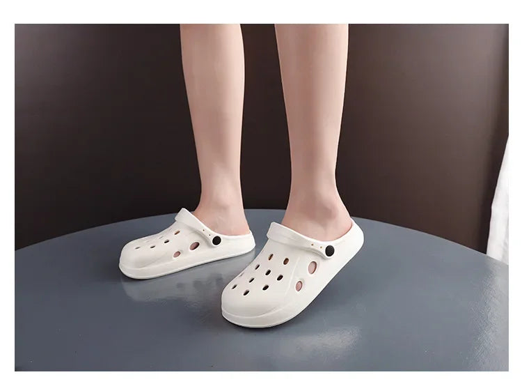Mens Summer Beach Sandals Unisex Casual Garden Clogs Outdoor Wide Toe Cross Sandals for Ladies Non Slip House Shower Slippers