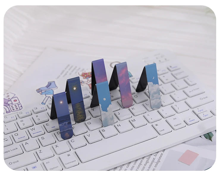 JIANQI 2pcs/pack Magnetic bookmark beautiful scenery clouds simple literary pattern bookmark Reading tool School office supplies