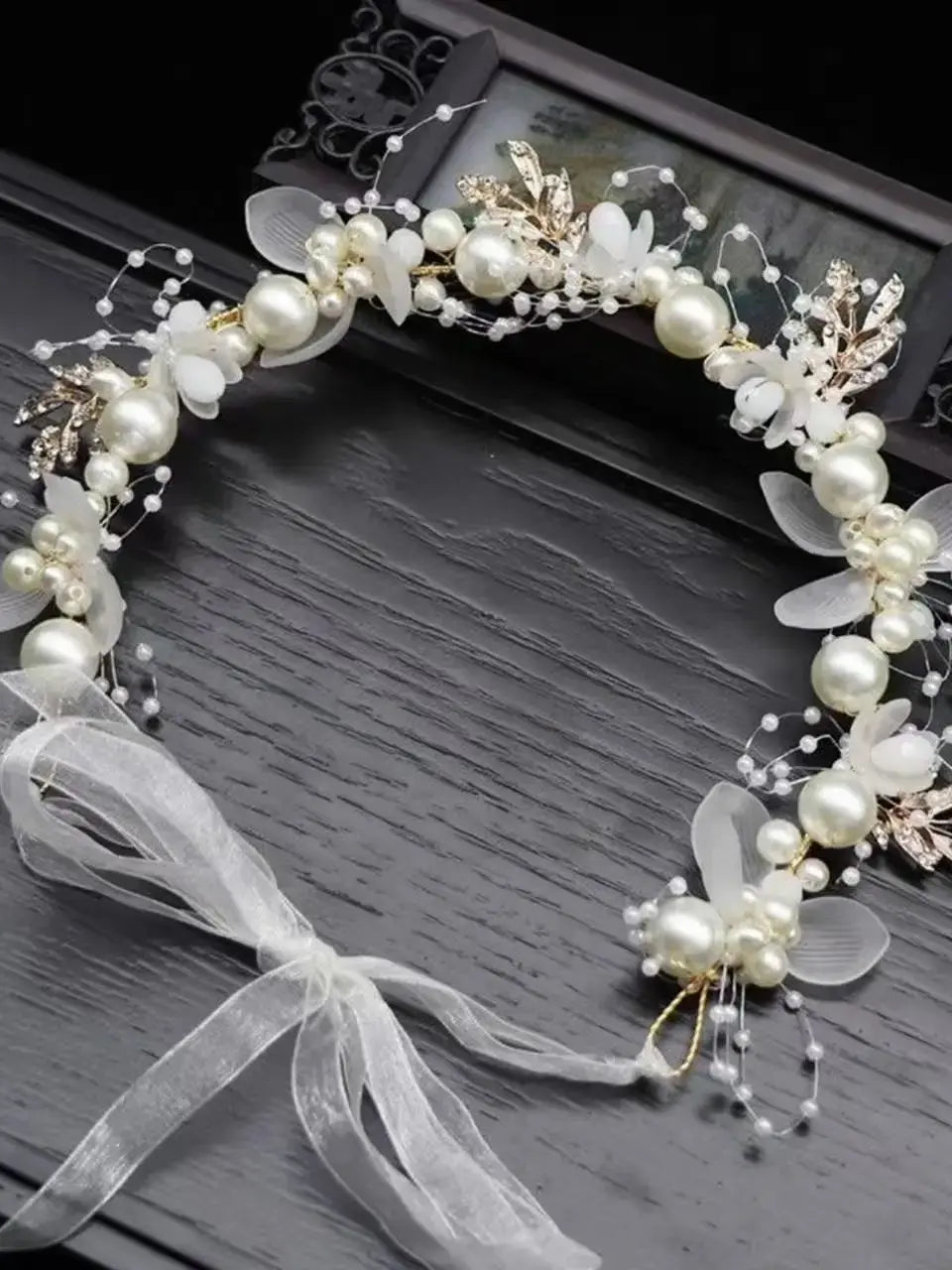 Accessoire de mariage Couronne de mariée Bijoux de cheveux en cristal Tiare avec perles Fleurs Couronne de mariage Bandeau floral de mariée avec perles