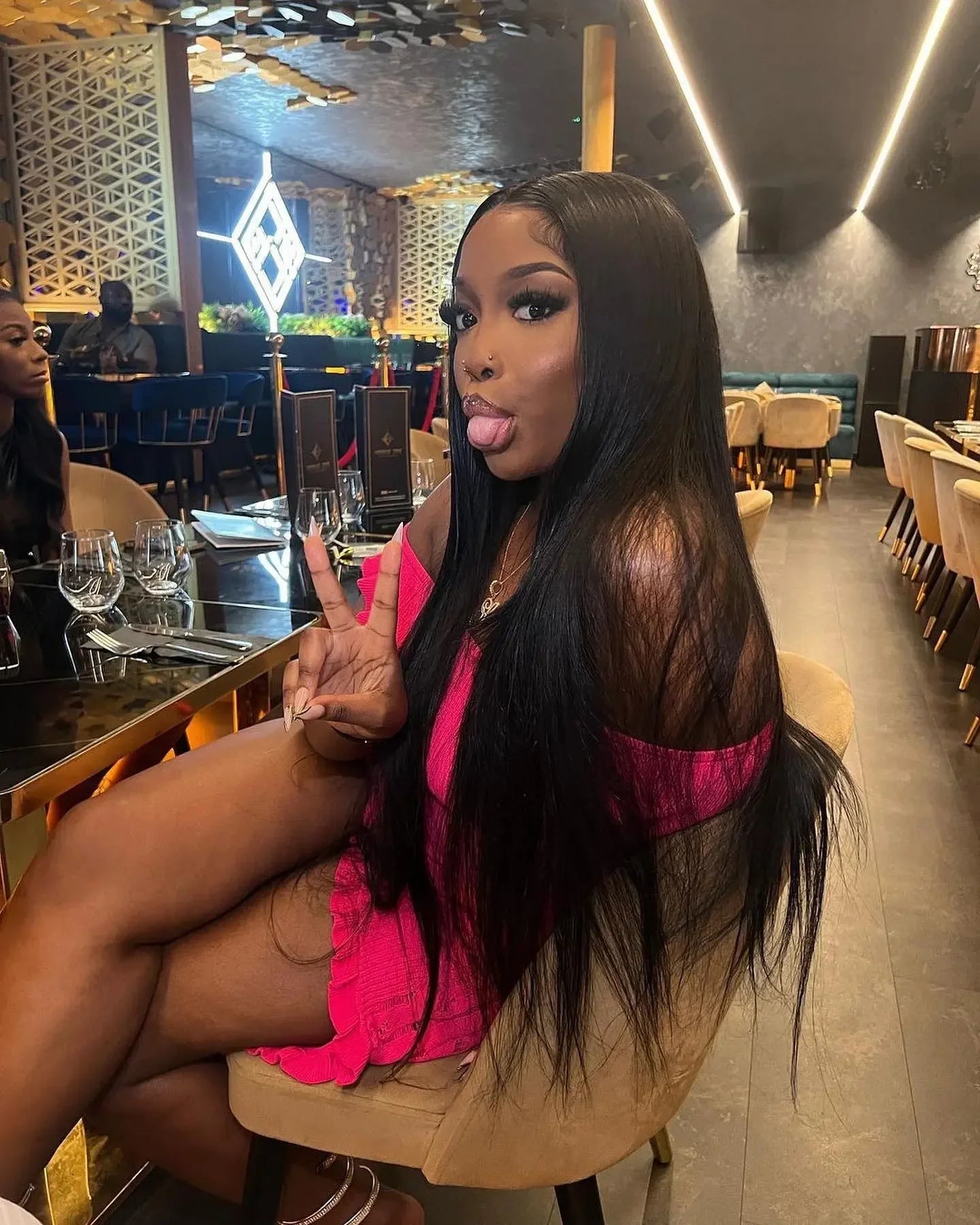 40 Inch Bone Straight Human Hair Wig 13x4 13x6 HD Transparent Lace Wigs Brazilian Full Lace Frontal Wig For Women 300% Density
