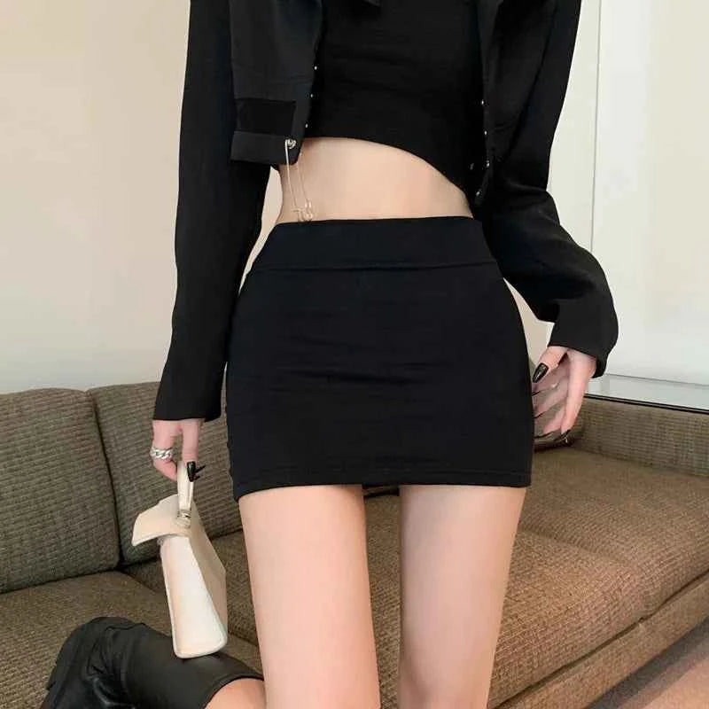 FREEAUCE Korean Girls Style Sexy Casual Pencil Mini Short Skirts High Waist Night Club Wear Black White Fashion Skirt for Woman