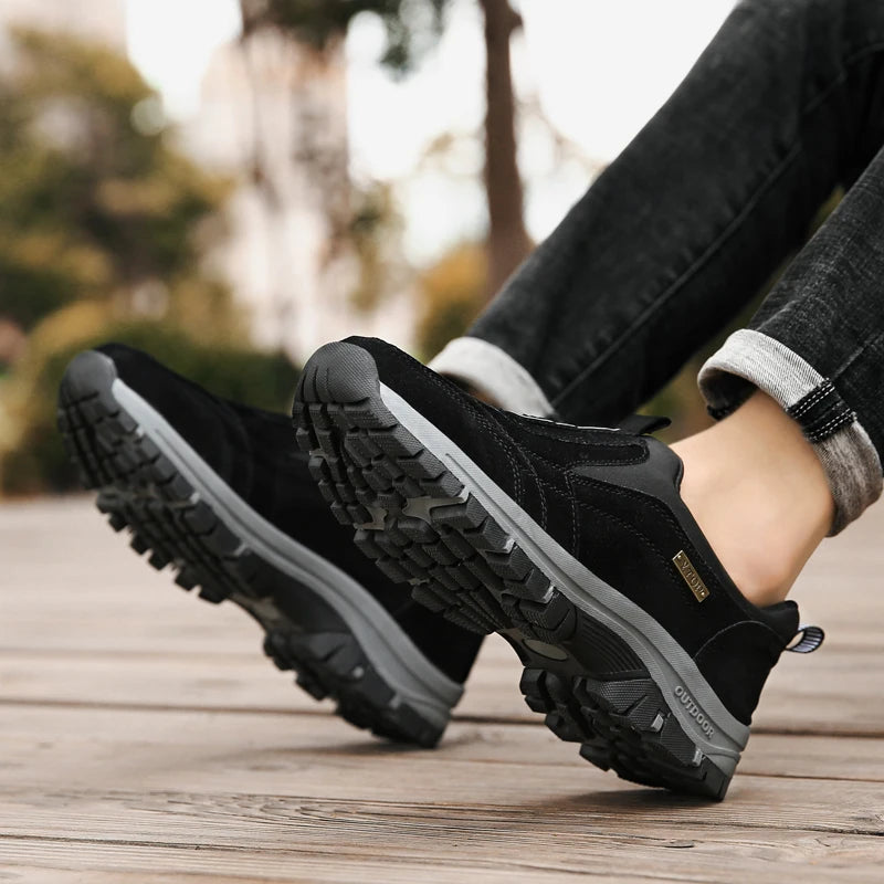 Classic Outdoor Men Sneakers Spring Slip On Casual Shoes Breathable Suede Leather Shoe Anti-skid Walking Shoe Hot Sale Footwear