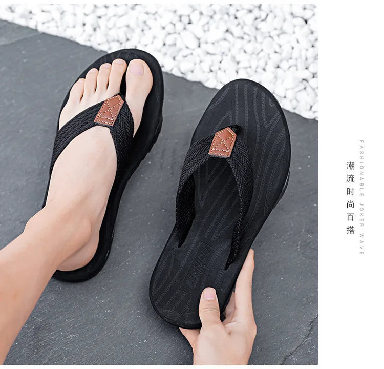 2025 High Quality Brand Men Flip Flops Summer Beach Flip Flops Men Fashion Breathable Casual Men Beach Slippers Summer Outdoor