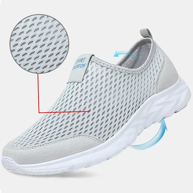 2026 New Shoes Men Loafers Light Walking Breathable Summer Comfortable Casual Shoes Men Sneakers Zapatillas Hombre Plus