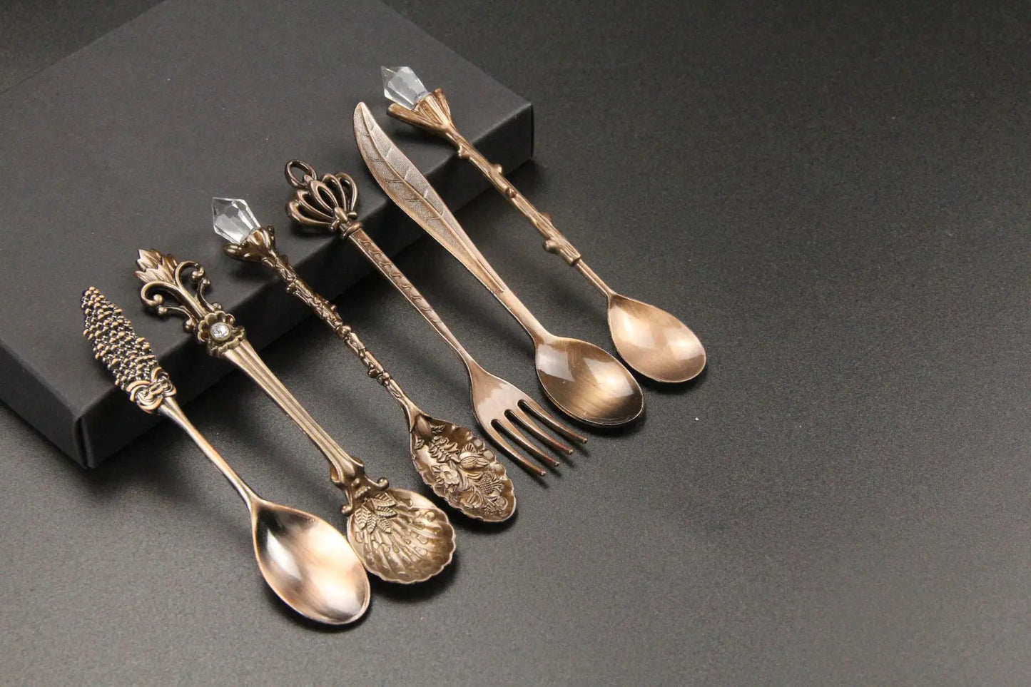 Vintage Court Coffee Spoon 6PCS/Set Ice Cream Spoon Jam Spoon Dessert Spoon Crystal Head Tableware Set Gift Crafts