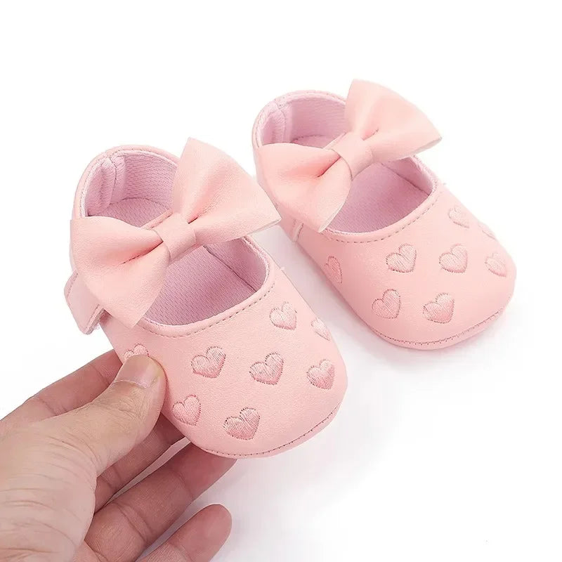 Baby-Mädchen Lauflernschuhe für drinnen 0-18 Monate, weiche Baumwollsohle, rutschfest, mit Schleifenstickerei, Klettverschluss-Schühchen