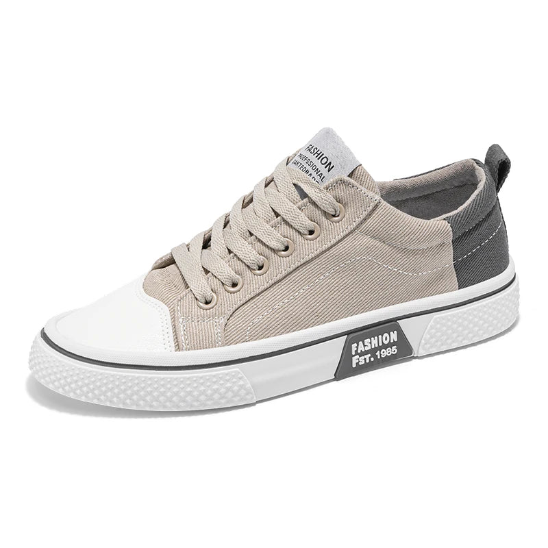 Canvas shoes four seasons men's casual shoes students flat shoes fashion soft-sole outdoor walking shoes youth Joker board shoes