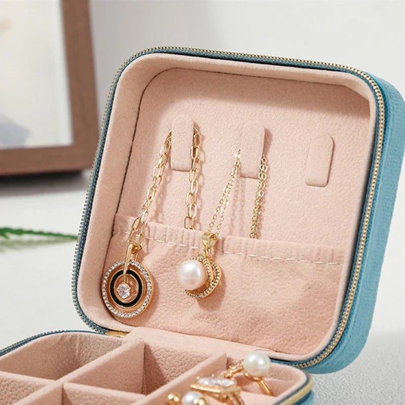 Boîte à bijoux en velours pour femmes, organisateur de colliers, bagues, boucles d'oreilles, étui de rangement portable carré à fermeture éclair