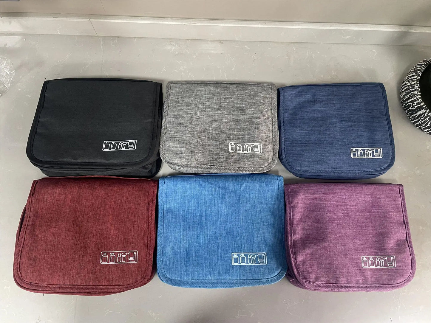 Homefish Wandmontierte Reisetasche für persönliche Hygiene, Kosmetik und Badezimmerartikel