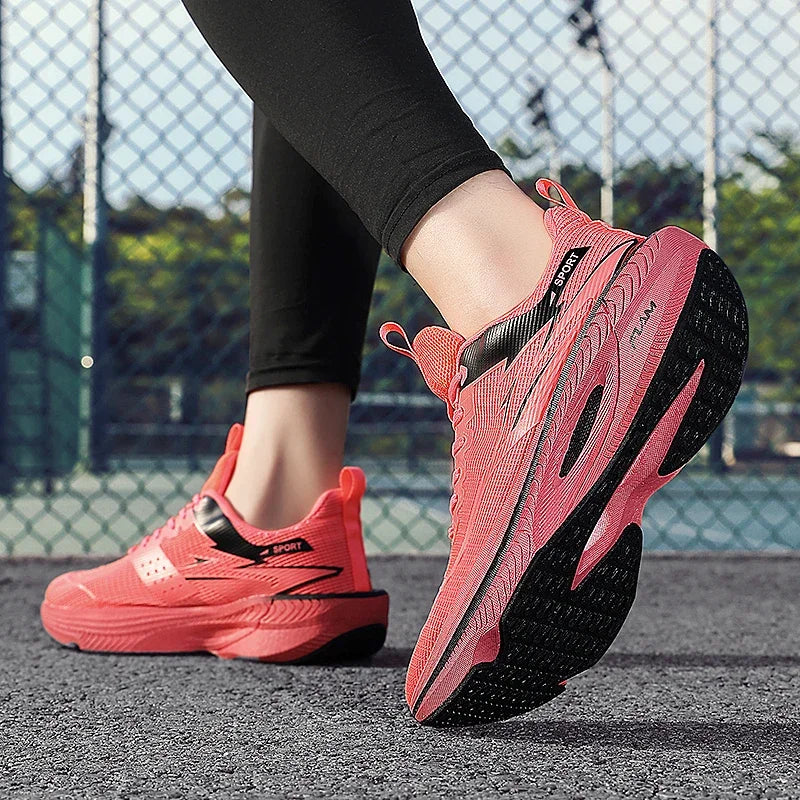 2026Men Casual Sport Shoes Breathable Lightweight Sneakers Outdoor Mesh Black Running Shoes Athletic Jogging WoMen Walking Shoes