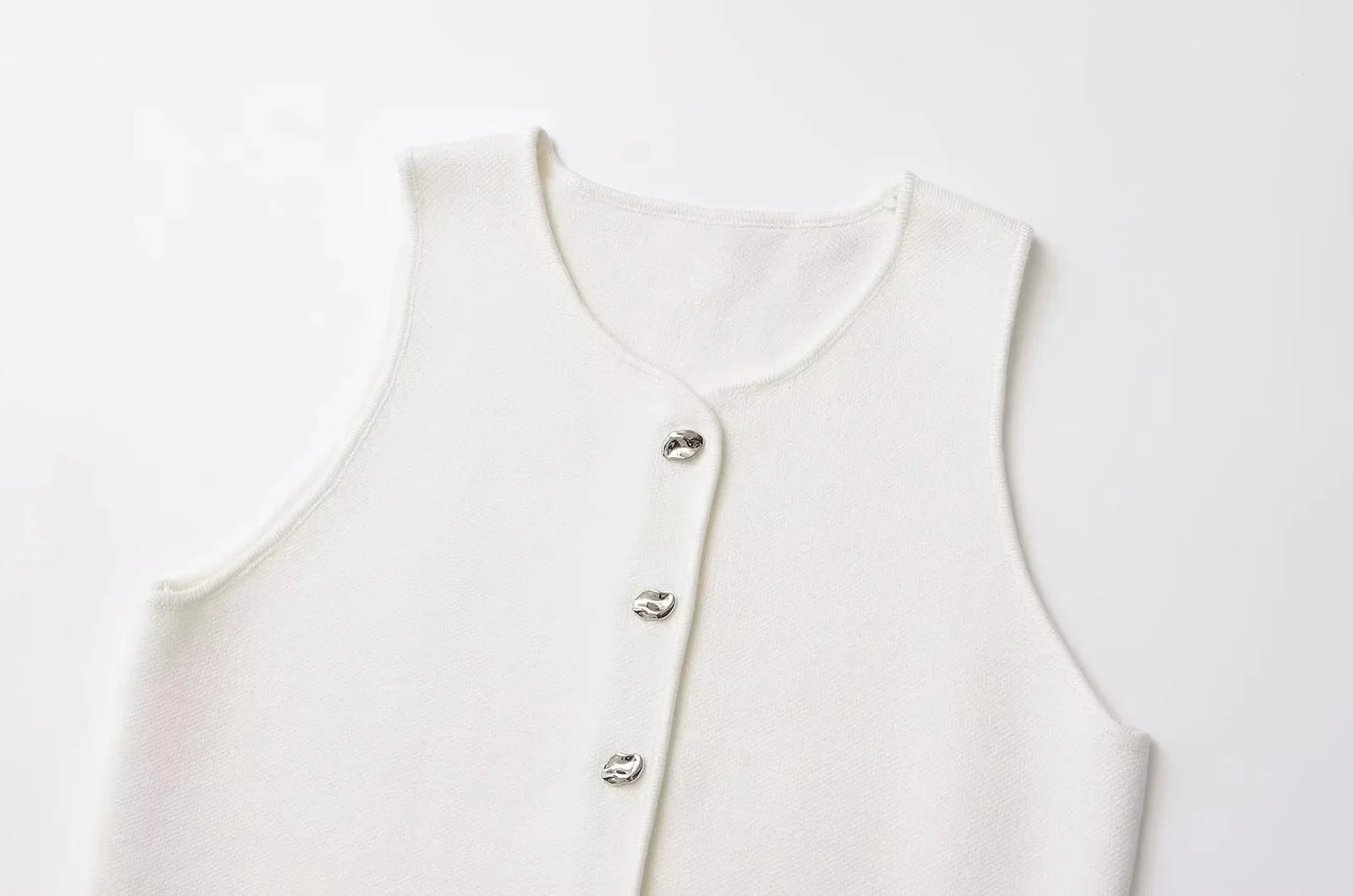 Ropa Mujer Winter 2025 New Outerwear Knit Vest Sleeveless Cropped Woman White Vest Asymmetrical Slim Sweater Vests Tops кардиган
