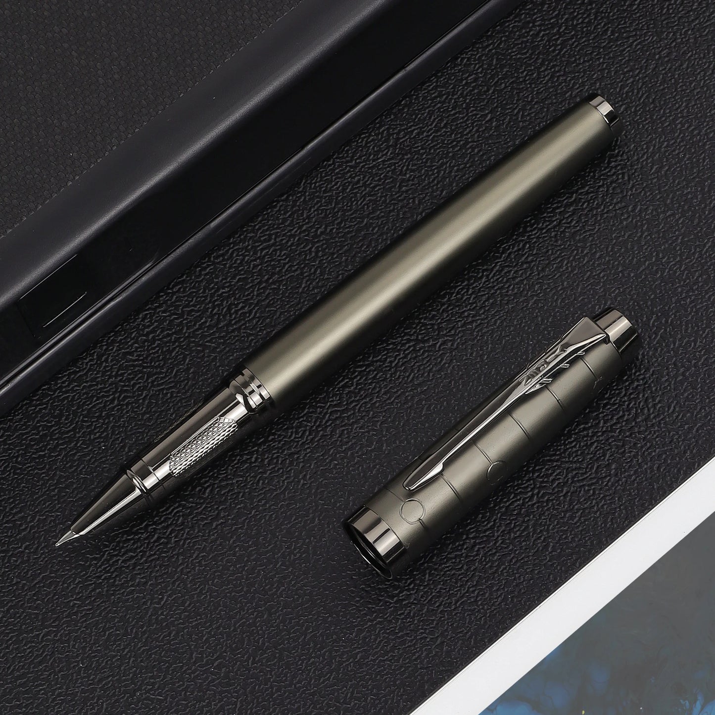 1 PC Fountain Pen, Stylish and Sturdy,Mechanical Feel,Metallic Touch,Luxury Pen,Professional Gunmetal Metal Pen,Gifting