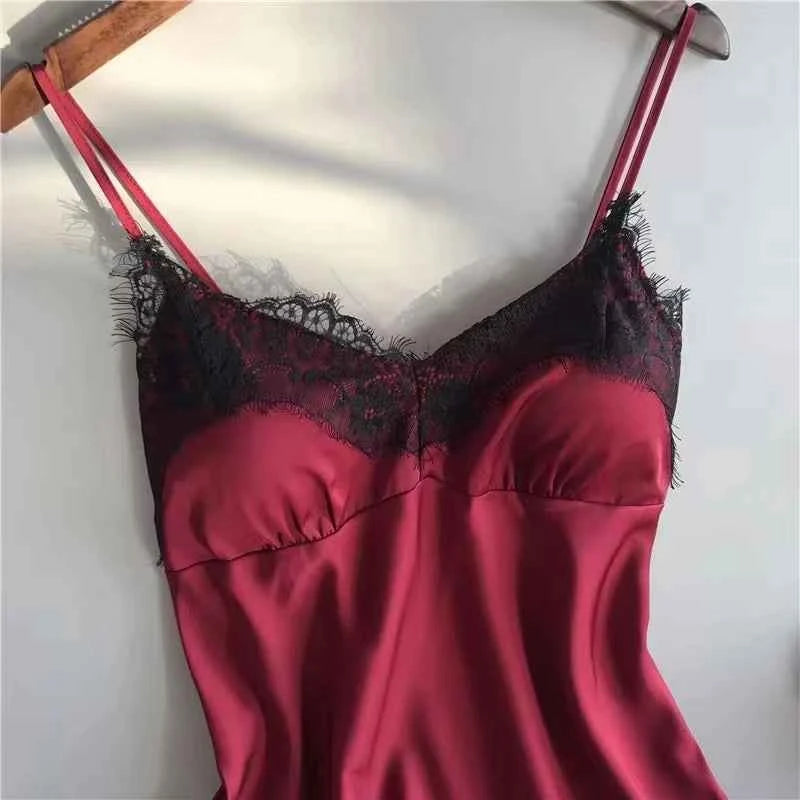Women Halter Pajamas  Camisole Shorts Home Wear Red Black Sexy Lace Ventilate Classic Summer Thin Pajamas Without Chest Cushion
