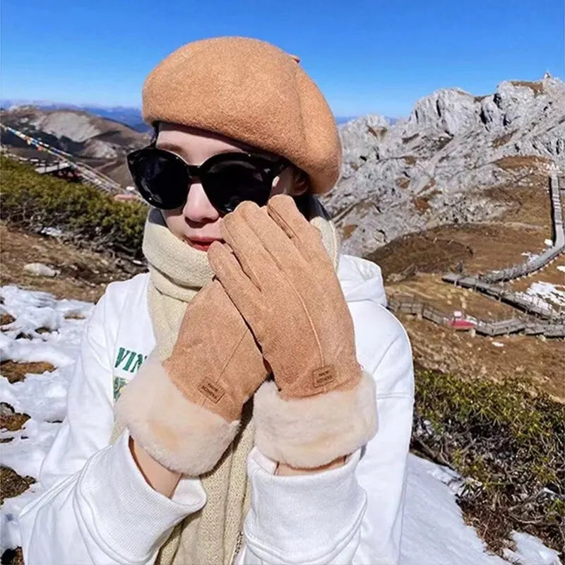New Fashion Gloves Autumn Winter Cute Furry Warm Mitts Full Finger Mittens Women Outdoor Sport Female Gloves Screen