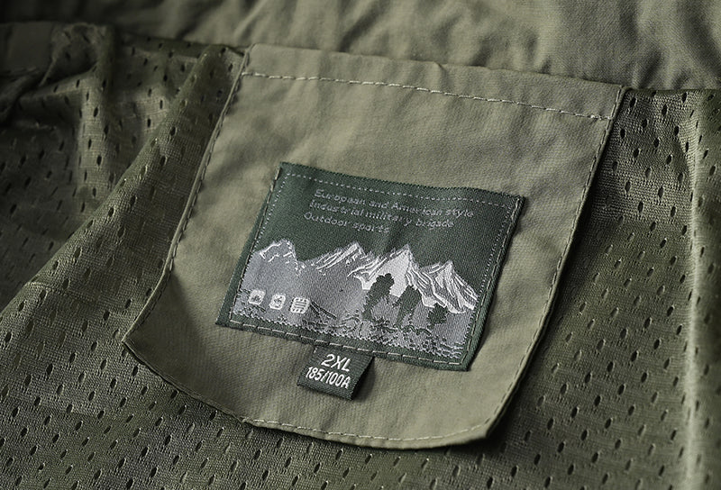Windbreaker Herren Taktische Jacke Wasserdicht Outdoor Kapuzenmantel Sport Militär Europäische Größe S-5XL Feldklettern Dünne Oberbekleidung