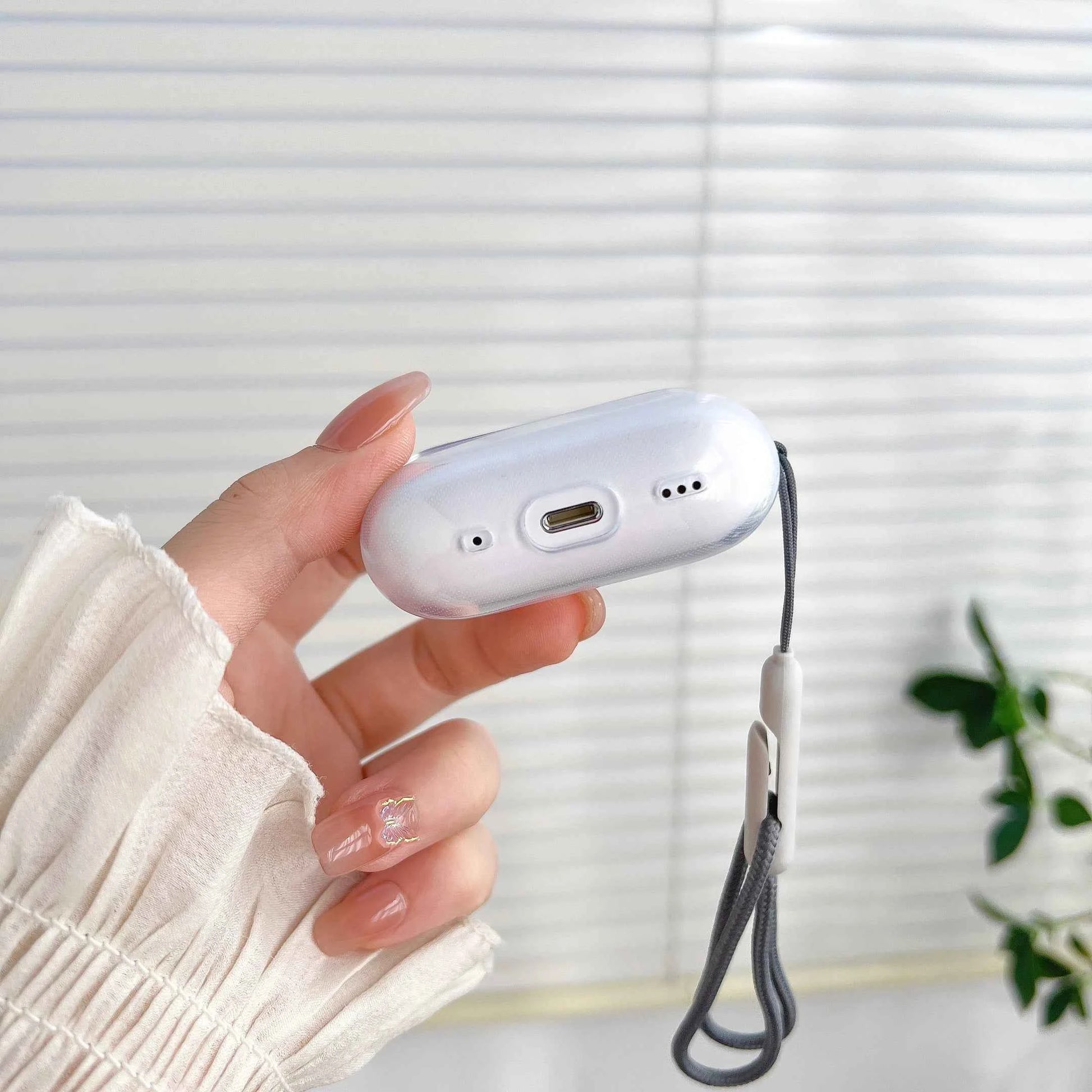 Clear Soft TPU Earphone Case for Airpods 4 3 2 1 Pro Pro2 Pro 3 Shockproof with Lanyard Strap for Airpods 4 Charging Case Cover