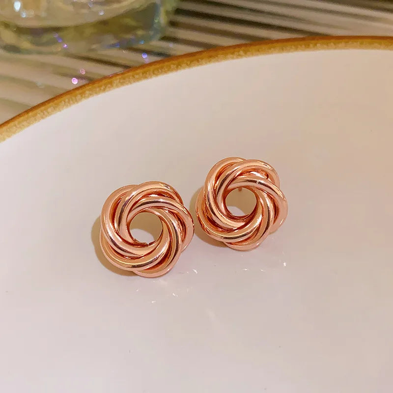 Geometric Multi-layer Wrapping Round Circles Twisted Metal Hoop Earrings Women Gold Color Trendy Charms Fashion Jewelry Gifts K