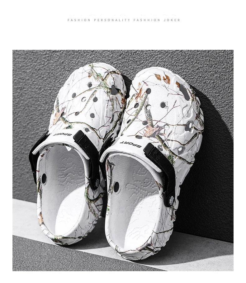 New Summer Men's Sandals New Home Garden Shoes Comfortable and Lightweight Men Slippers Non-Slip Soft Bottom Flip Flop Sandals