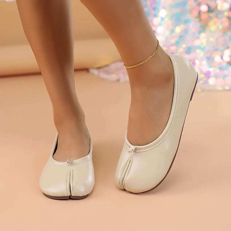 Chaussures plates Tabi pour femmes - Ballerines décontractées à enfiler avec bout fendu, Escarpins élégants et mocassins nouveauté été 2026