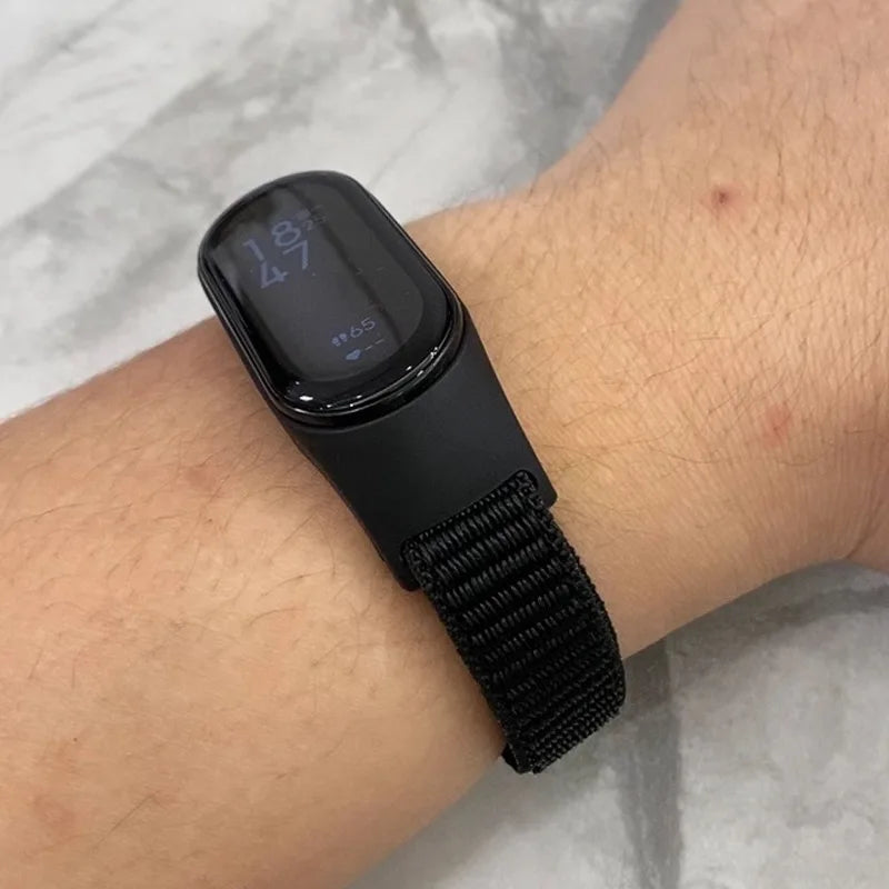 Nylon loop Mi band 4 5 6 Strap Replacement Soft Adjustable Wrist Watchband Pulsera correa For Xiaomi Mi band 3 4 5 6 7 Bracelet