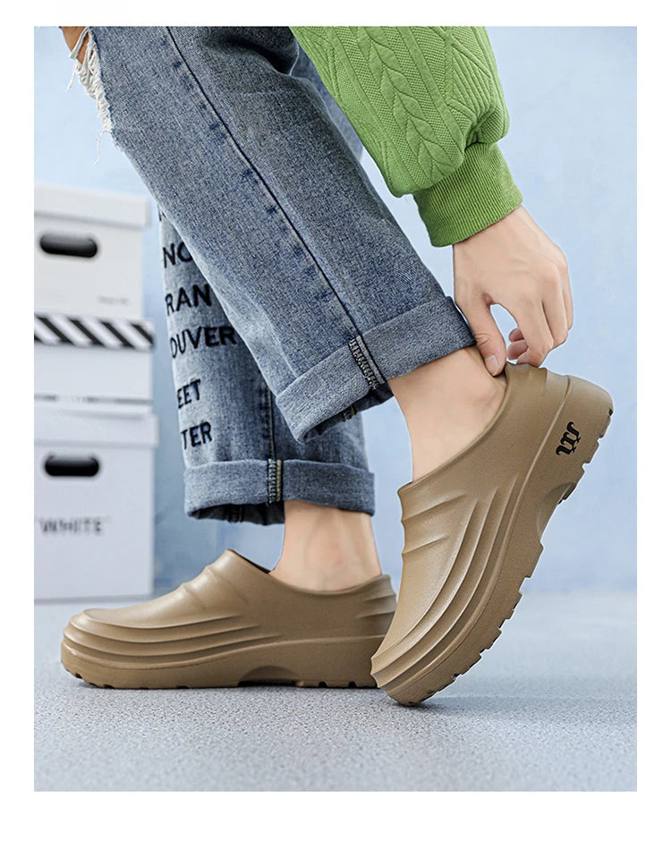 New Men's Anti-slip Chef Shoes Sandals For Men Working Shoes Waterproof Fashion Garden Shoes Clogs For Beach Slippers Size 36-48
