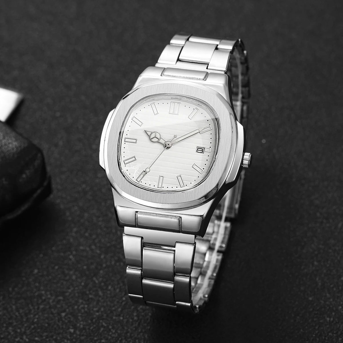 Herrenmode Armbanduhren, Business-Quarzuhr mit quadratischem Zifferblatt, Edelstahlarmband und Kalender für Herren (ohne Box)