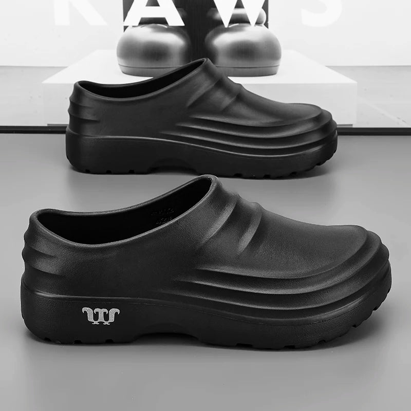 New Men's Anti-slip Chef Shoes Sandals For Men Working Shoes Waterproof Fashion Garden Shoes Clogs For Beach Slippers Size 36-48