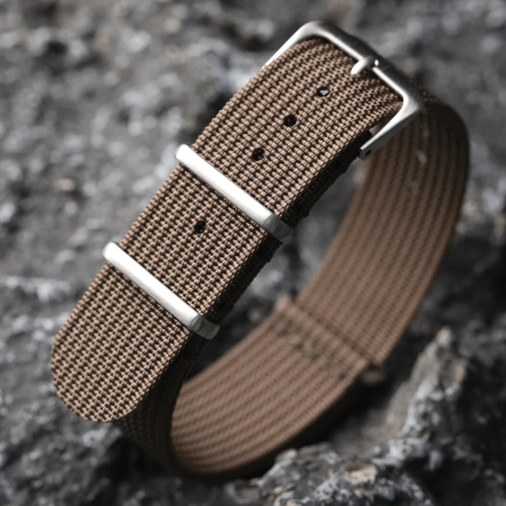 Neues geripptes Nylonarmband Nylon Uhrenarmband 18mm 20mm 22mm Uhrenarmbandzubehör für Militäruhrenarmband Armbänder