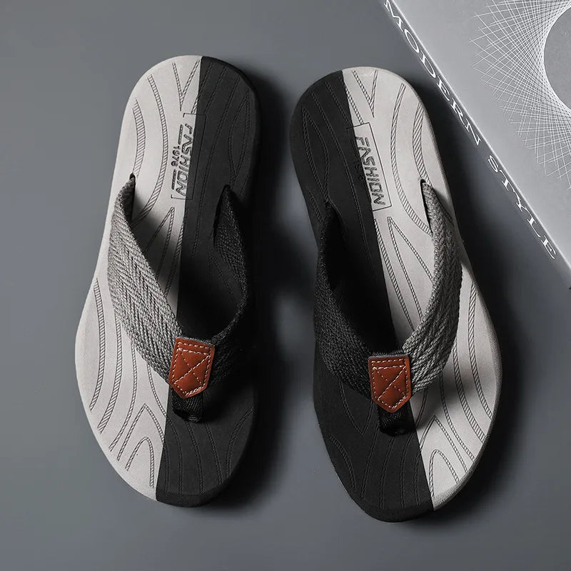 2025 High Quality Brand Men Flip Flops Summer Beach Flip Flops Men Fashion Breathable Casual Men Beach Slippers Summer Outdoor