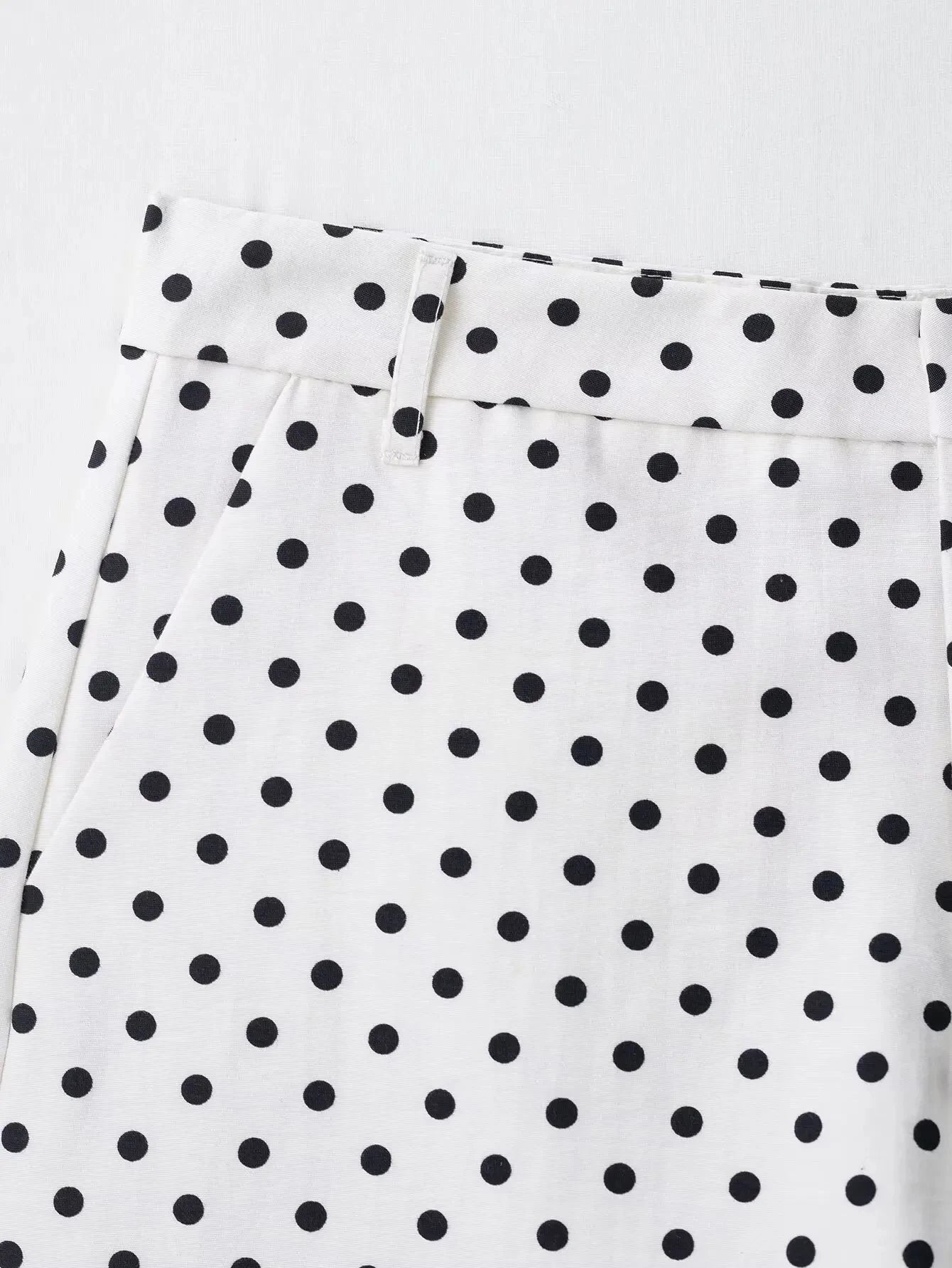 HH Fashion Women's Polka Dot Print Short Coats Autumn Long Sleeves Turtleneck Zipper With Pockets Drawstring Casual Jacket