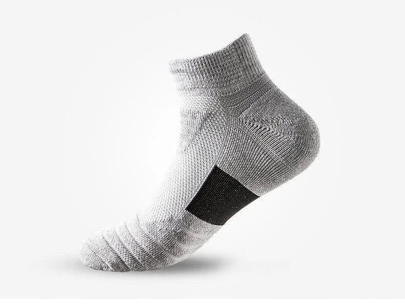 3 Pairs Anti-Slip Football Socks Men Sock Short Long Tube Soccer Basketball Sport Breathable Deodorous 39-45 Running Hiking