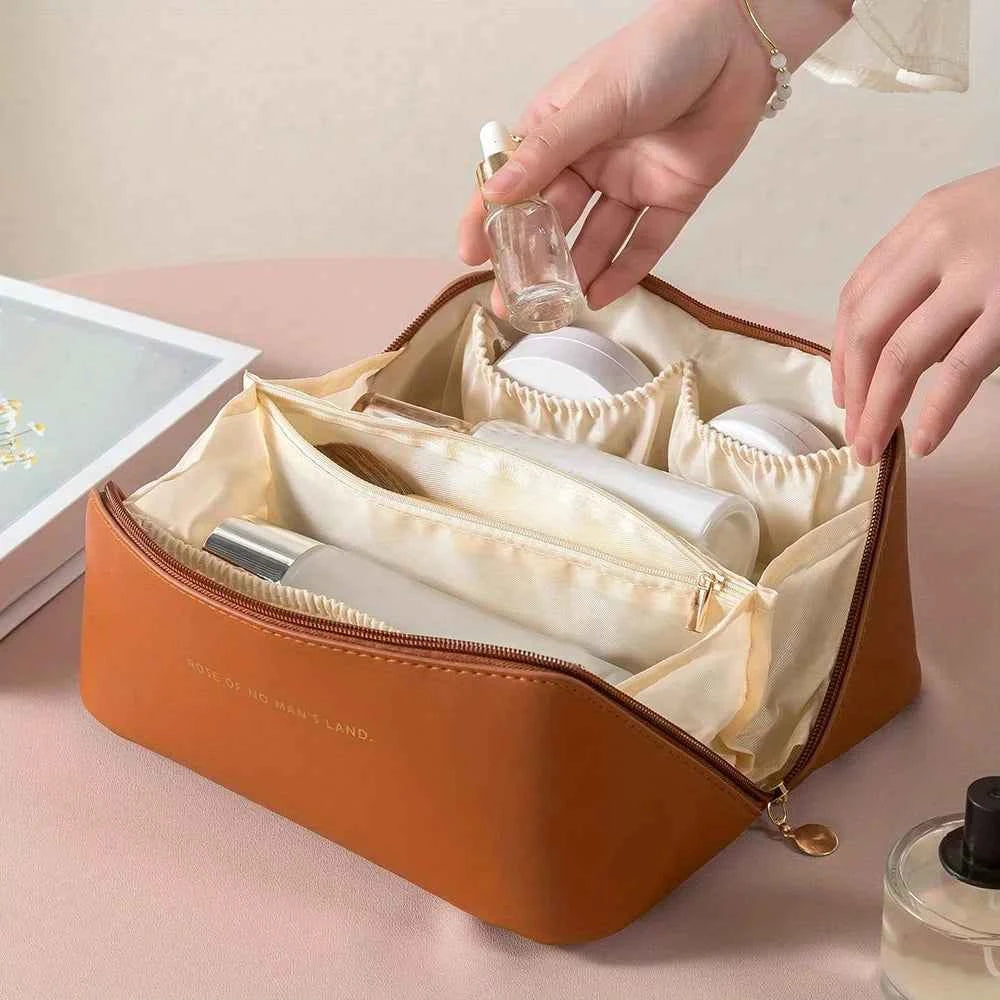 Women  Luxury Large Capacity Cosmetic  Bag Lady Box Travel Makeup Zipper Toiletries Organizer