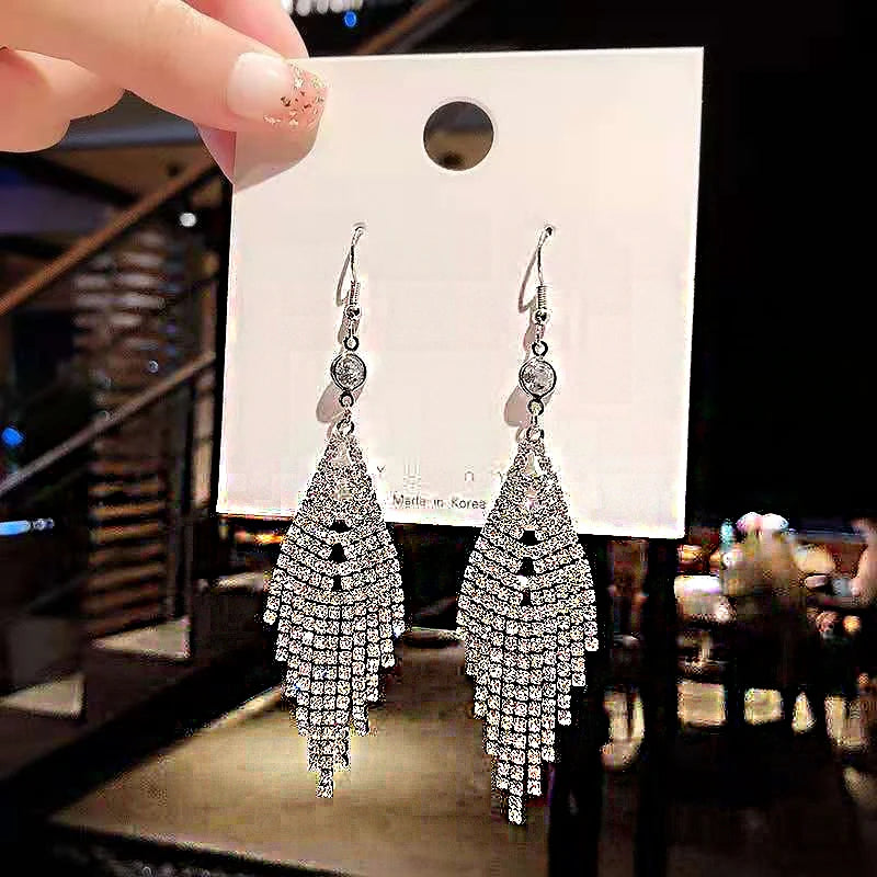 Shiny Crystal Zircon Long Stud Earrings for Women Geometric Hanging Drop Tassel Earring Fashion Party Vintage Pendant Jewelry