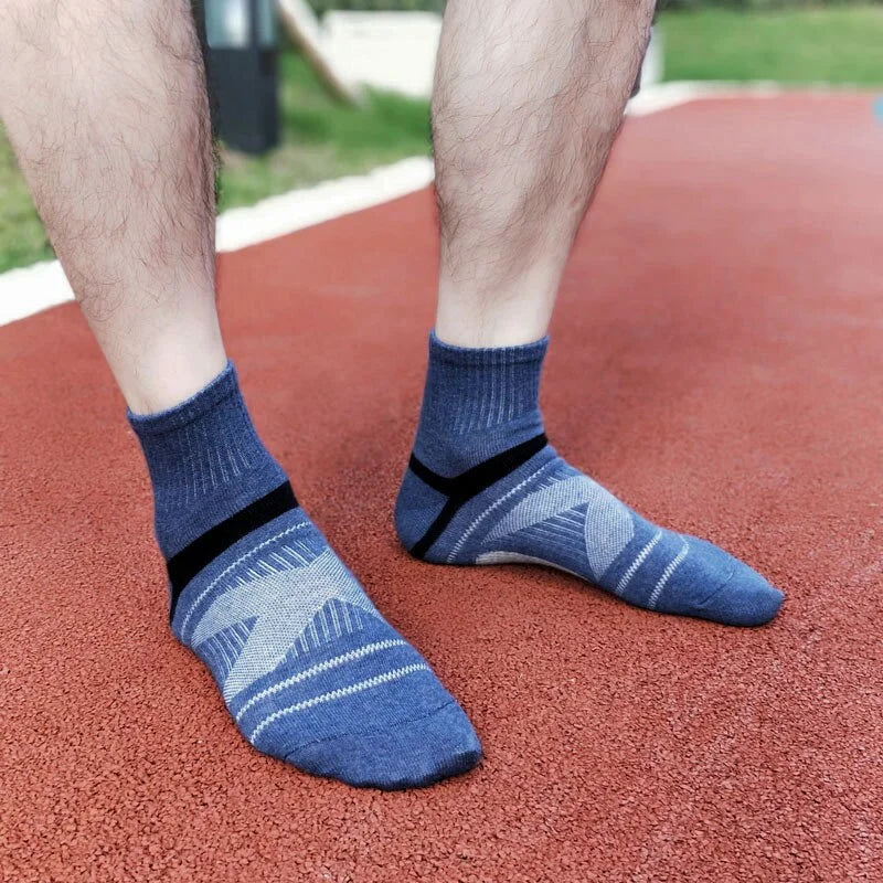 3 paires de chaussettes noires de haute qualité pour hommes, chaussettes de sport noires, décontractées, douces, pour la course à pied, d'été, absorbantes, respirantes, chaussettes masculines