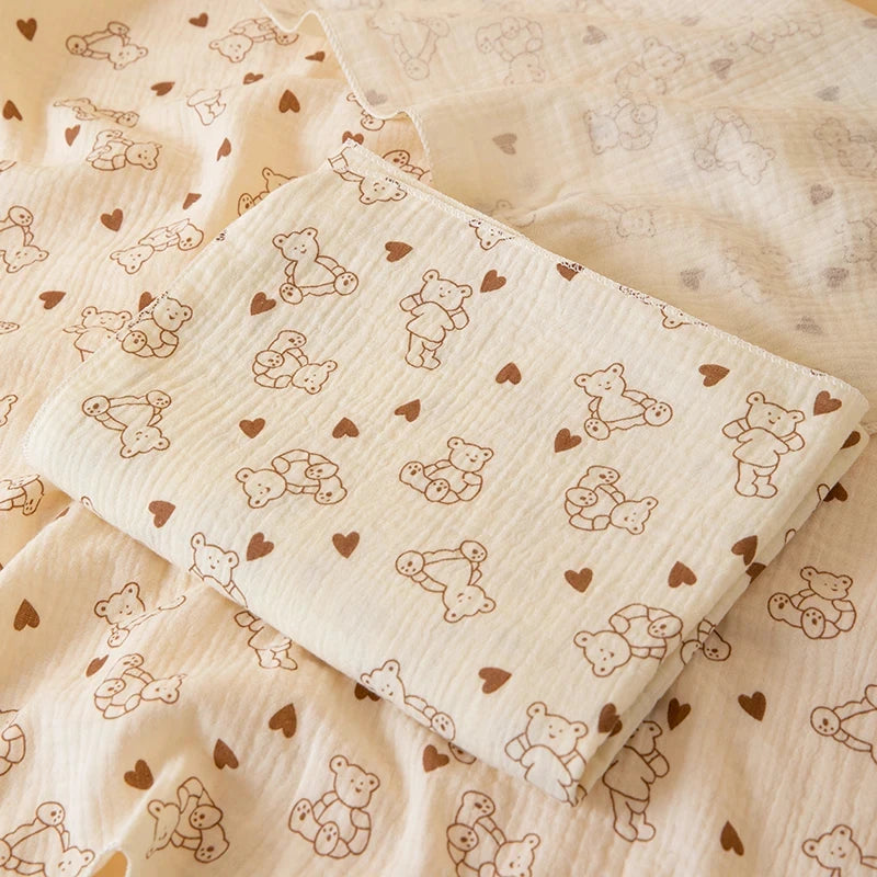 1 Piece of Baby Double-Layer Swaddle Blanket, Soft and Breathable, with Cute Patterns, Multifunctional Newborn Wrap Blanket, Baby Quilt, Baby Swaddle Sheet, Suitable for All Seasons