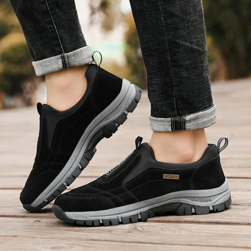 Classic Outdoor Men Sneakers Spring Slip On Casual Shoes Breathable Suede Leather Shoe Anti-skid Walking Shoe Hot Sale Footwear