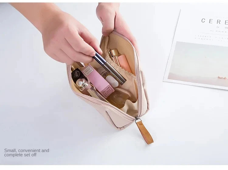 2024 Neue Kosmetiktasche für Damen, einfarbig, koreanischer Stil, Make-up-Tasche, Kulturbeutel, wasserdichter Make-up-Organizer, Luxustasche