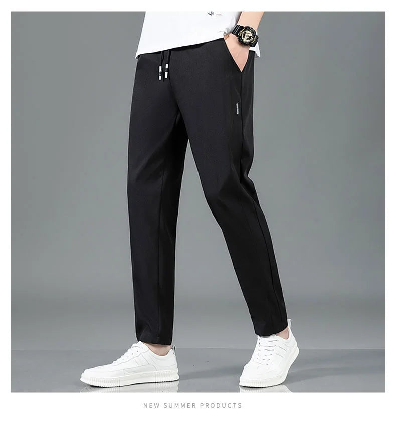 Herren Eisseide-Hose 2025 Sommer Neu Schwarz Grau Dünne Business-Freizeithose Outdoor Elastisch Atmungsaktiv Gerades Bein Jogginghose