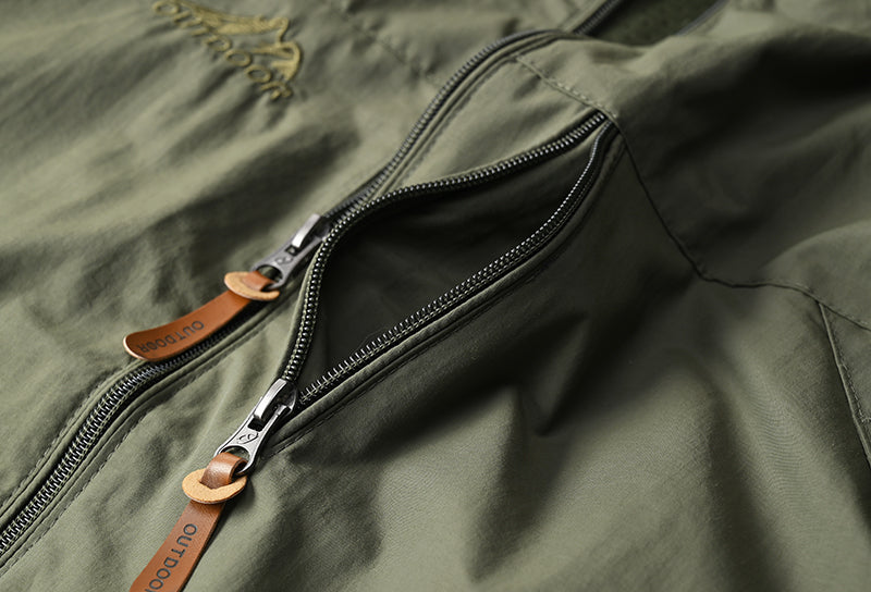 Windbreaker Herren Taktische Jacke Wasserdicht Outdoor Kapuzenmantel Sport Militär Europäische Größe S-5XL Feldklettern Dünne Oberbekleidung