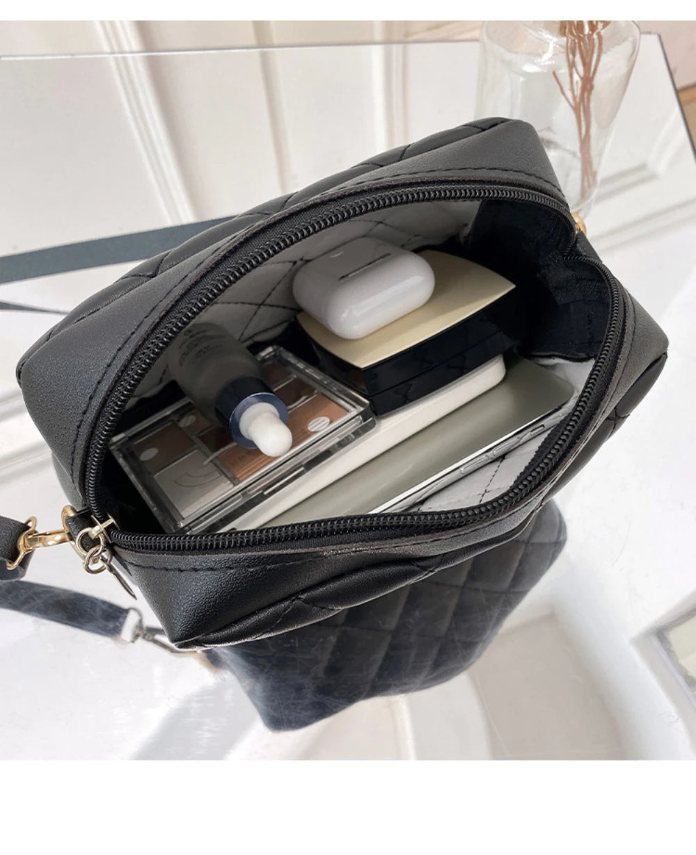 2024 Quaste Kleine Umhängetasche für Damen Trend Lingge Stickerei Kamera Damen Umhängetasche Mode Kette Damen Crossbody Taschen
