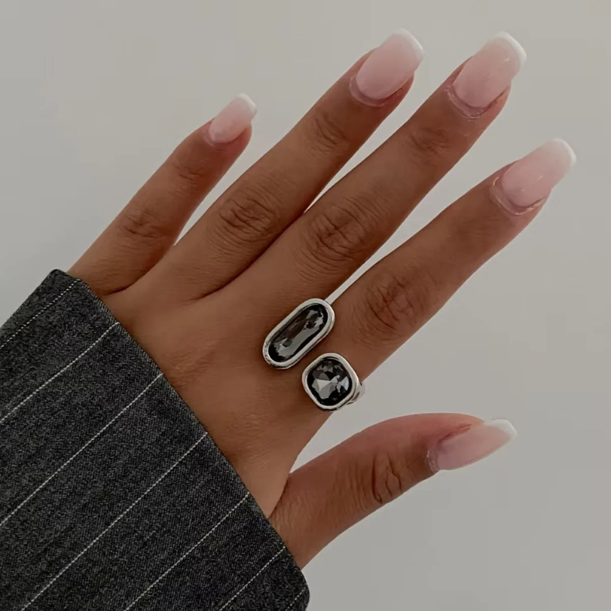 Minimalist Acrylic Rhinestone Open Ring for Women Korean Fashion Geometry Adjustable Knuckle Ring Party Jewelry Lady Gifts