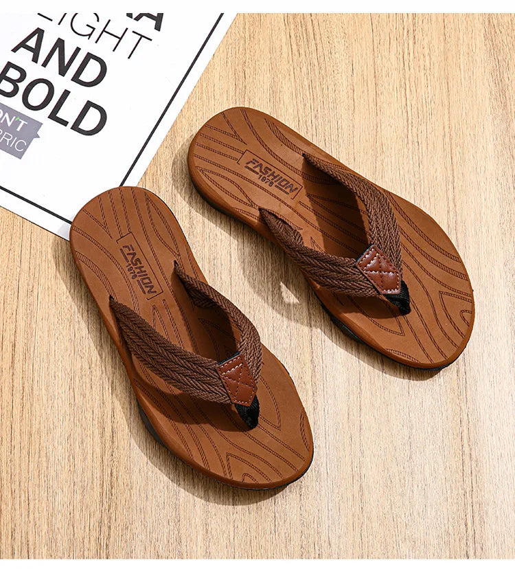 2025 High Quality Brand Men Flip Flops Summer Beach Flip Flops Men Fashion Breathable Casual Men Beach Slippers Summer Outdoor