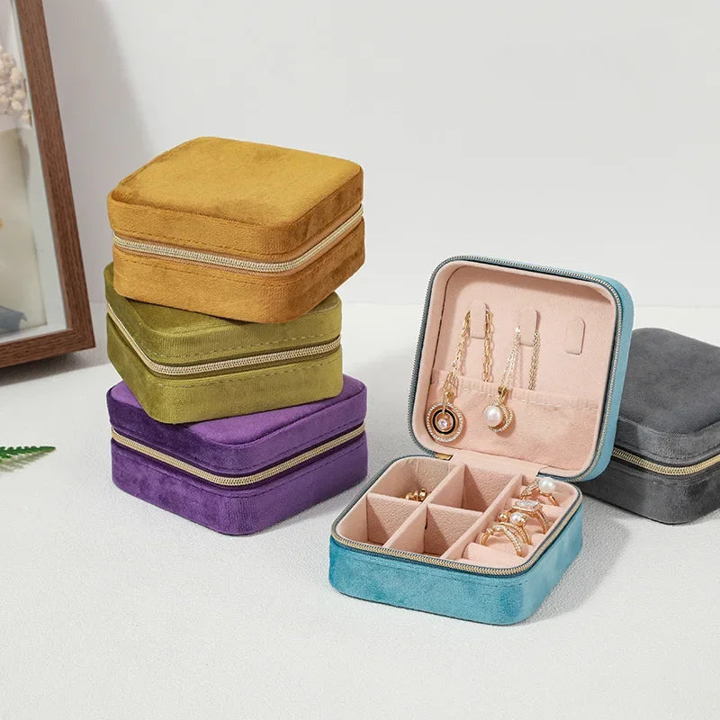 Boîte à bijoux en velours pour femmes, organisateur de colliers, bagues, boucles d'oreilles, étui de rangement portable carré à fermeture éclair