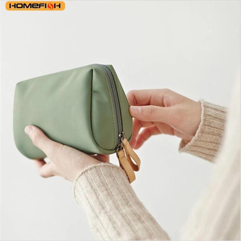 HOMEFISH 1PC Mini Portable Cosmetic Storage Bag, Women Lipstick Pouch Coin Purse Small Toiletry Organizer