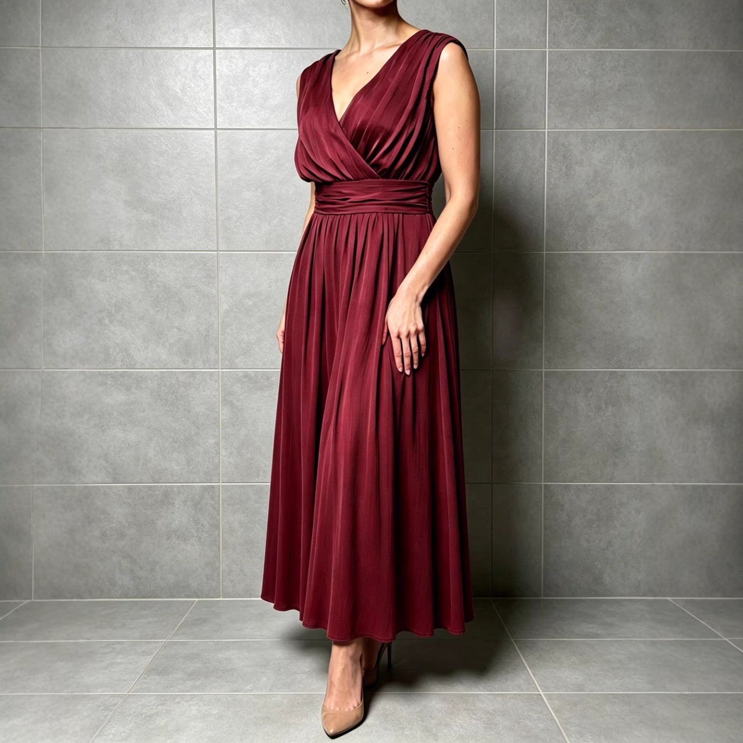 Solid-color Pleated Elegant Fashion Dress