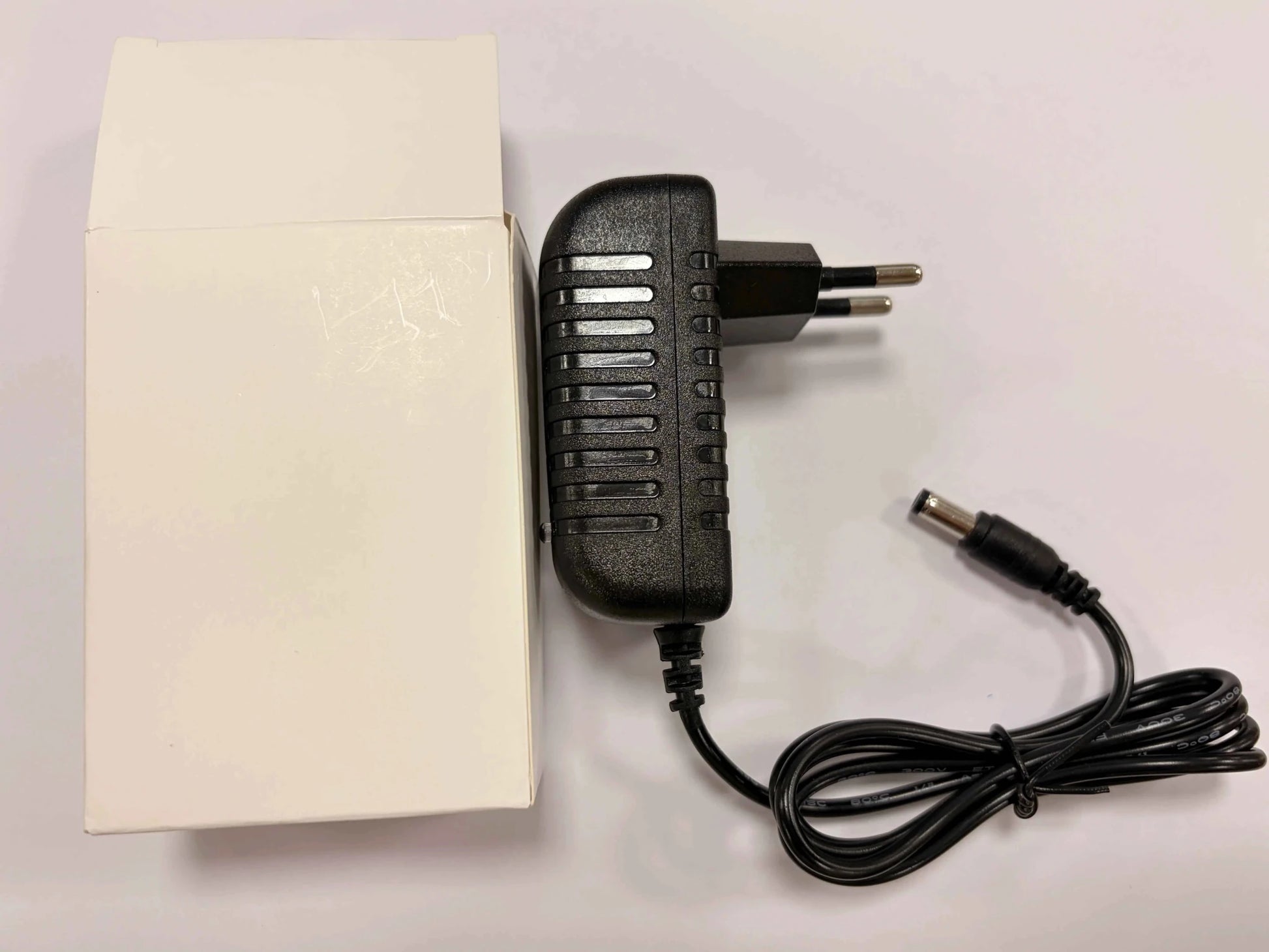 Power Adapter AC 100 - 240V Input DC Output Supply Charger EU/US 12V Universal Adapter Converter Plug for Camera DVR LED Robot LED - Shoppiline